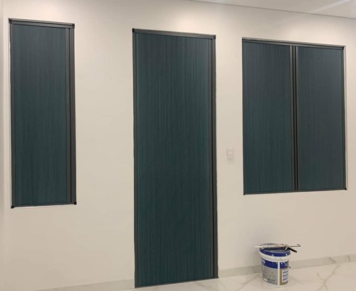 Biến Không Gian Lớn Thành Nhiều Khu Vực Riêng Tư Với Rèm Vách Ngăn Tổ Ong