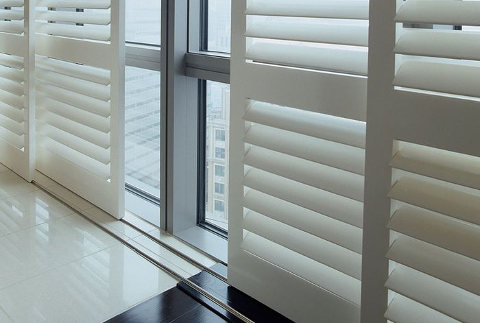 Cửa chớp lật VICCO – Giải pháp lấy sáng và chống nóng hiệu quả cho không gian sống